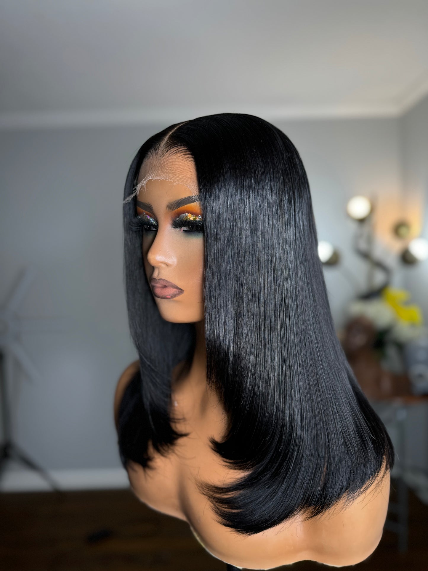 “LISA RAYE”